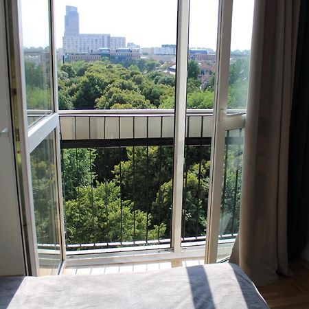 Skyview Park Apartment: Central Warsaw Comfort with Self Check-In Exterior photo