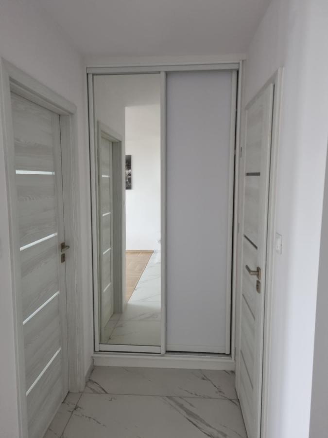 Skyview Park Apartment: Central Warsaw Comfort with Self Check-In Exterior photo