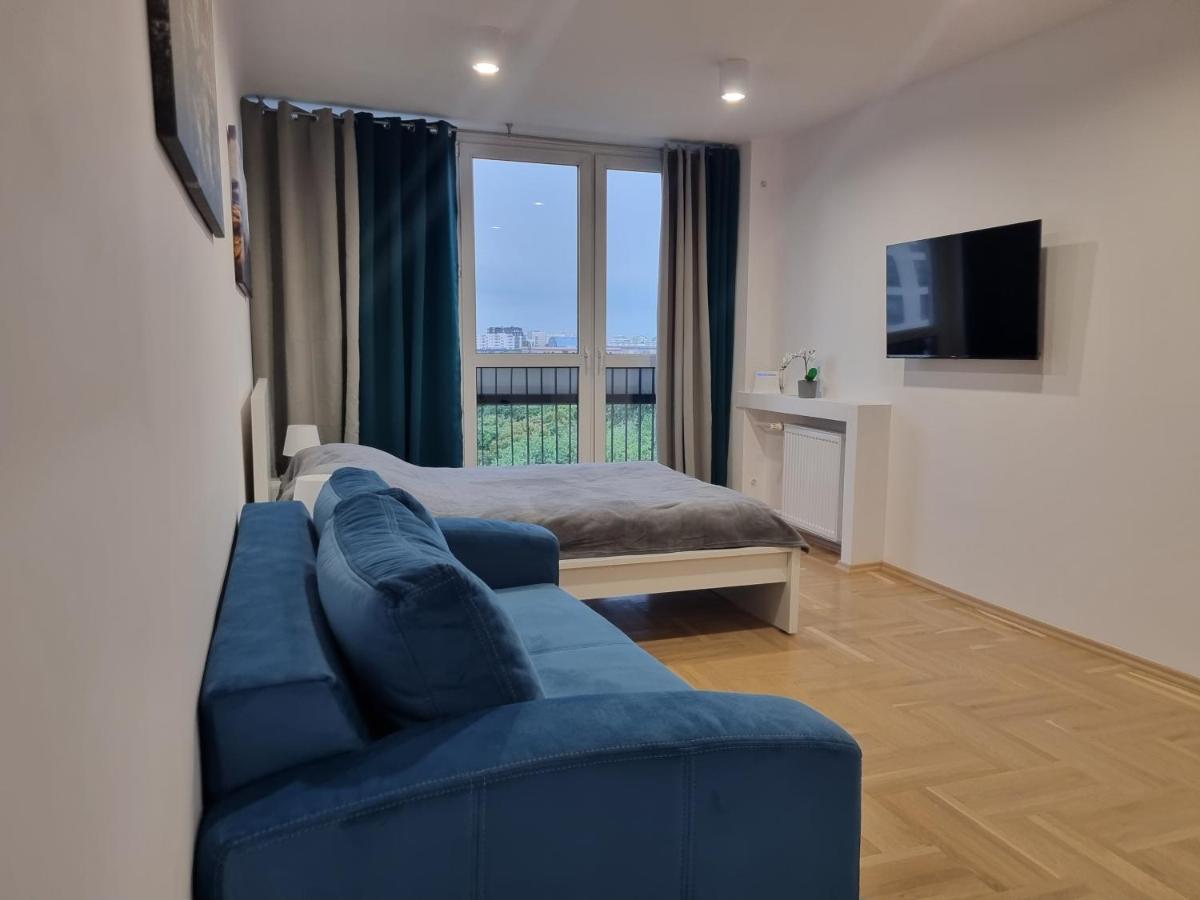 Skyview Park Apartment: Central Warsaw Comfort with Self Check-In Exterior photo